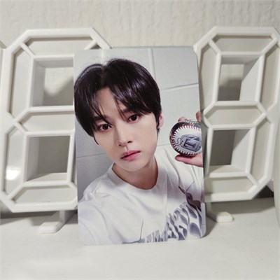 Официальные фотокарты Stray Kids - KARMA (Musicplant) 3368